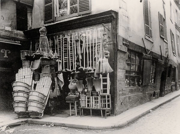 Basket shop, Paris (b  /  w photo)