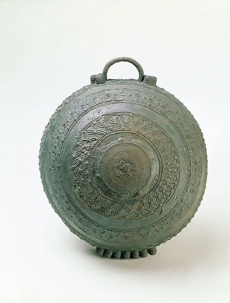Bowl, Igbo-Ukwu, 9th - 10th century (leaded bronze) (see also 412932)