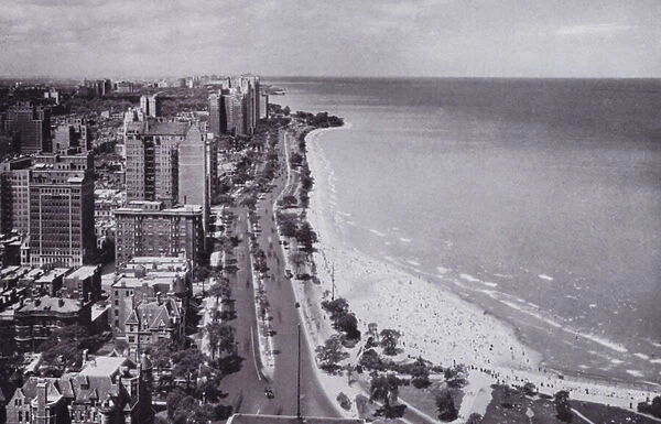 Chicago: Sheridan Road and Oak Street Beach, Looking North from Drake Hotel (b  /  w photo)
