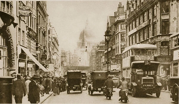 Fleet Street in 1926 (sepia photo)
