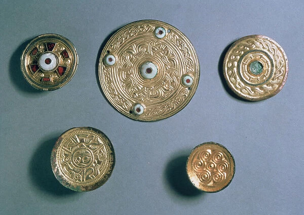 Jewelled disc pendants, Anglo-Saxon (gold, silver gilt and semi-precious stones)