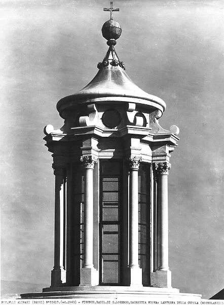 The Lantern of the dome (b  /  w photo)