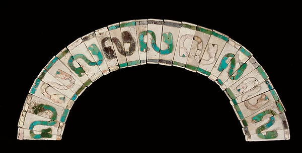 Mochica necklace, c. 200-600 AD (shell & turquoise)