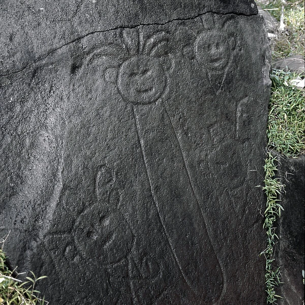 Petroglyph, Bord de Mer