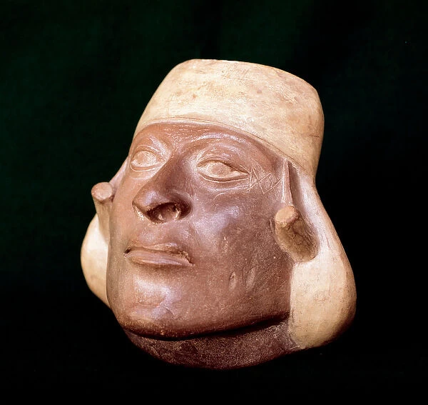 Precolombian art, mochique civilization: terracotta vase representing a man