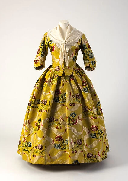 Yellow, red and blue brocade woven silk closed robe, 1740s (silk)
