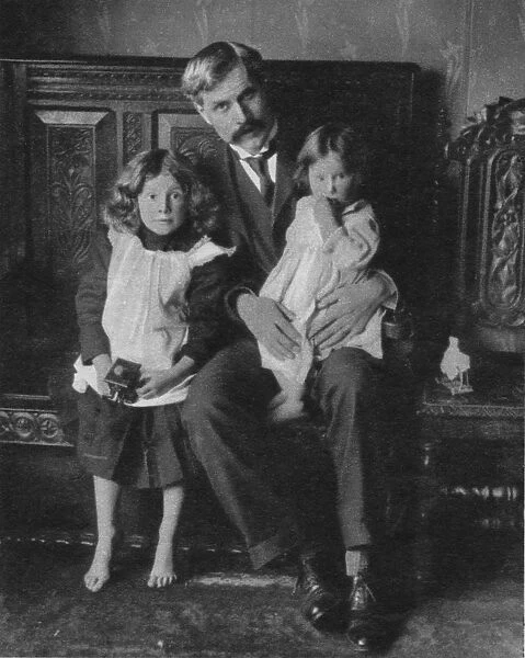 Ramsay MacDonald, British politician, 1910 (1938)