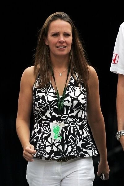 Formula One World Championship: Carrie Davidson wife of Anthony Davidson Super Aguri F1 Team