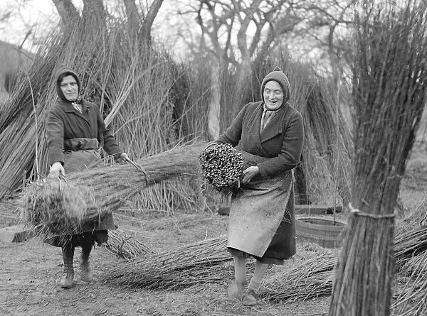 Basket makers January 1944