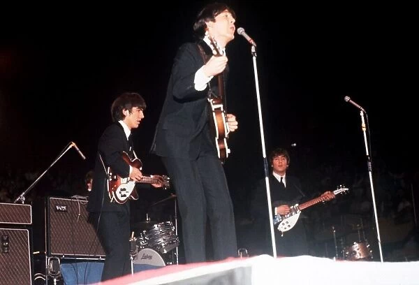 The Beatles on tour in the USA 1964 John Lennon, Paul McCartney