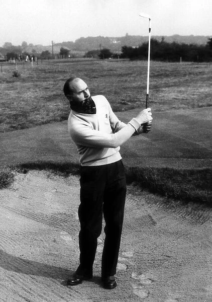 Eric Brown golfer at Lindrick golf course October 1957 A©Mirrorpix