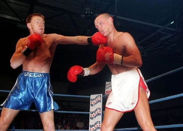 Geoff McCreesh Boxer LEFT boxing fighting September 1997 in the Welterweight Championship