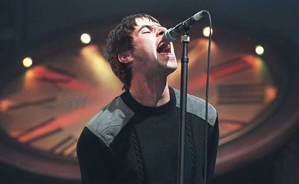 Oasis concert Aberdeen September 1997 Liam Gallagher on stage at Exhibition
