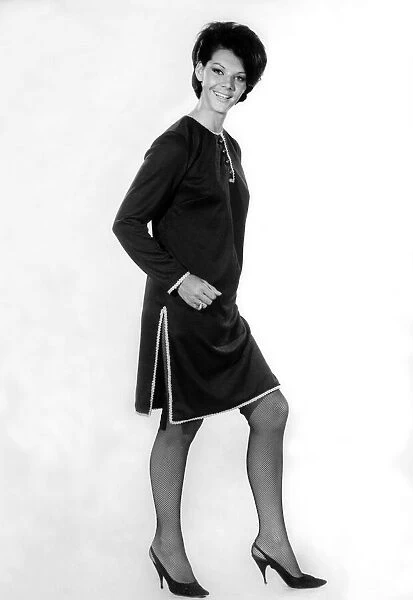 Reveille Fashions: Joan Lofthouse. September 1966 P007770