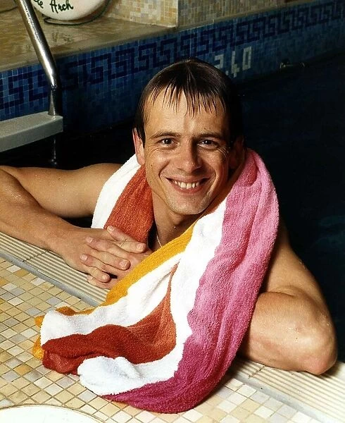 Tom Watt Actor in swimming pool with towel round neck June 1988 Dbase