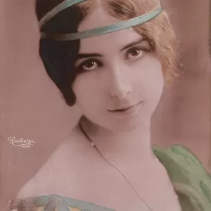 CLEO DE MERODE French actress and dancer who became the mistress of Leopold II, King of the Belgians Date: early 1900s