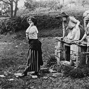 Country girls at the spring, 1890s