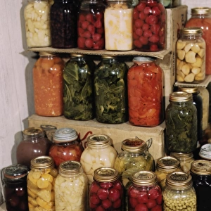 Display of home-canned food