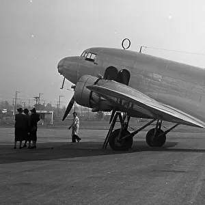 Douglas DC-1 NR223Y