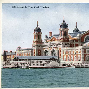 Elllis Island, New York Harbour, NY, USA. Date: circa 1920