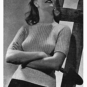 Gardener woman models recycled wool jumper, 1940s