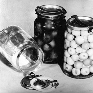 Home Pickling 1930S