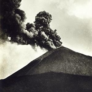 Italy - Vesuvius erupting