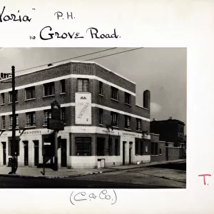 Photograph of Victoria PH, Mile End, London