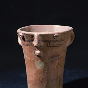 Pre-Incan. Cashaloma Culture. Anthropomorphic ceramic vessel