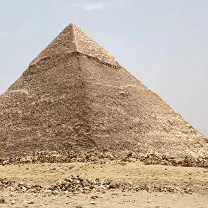 Pyramid of Khafre in Cairo, Egypt