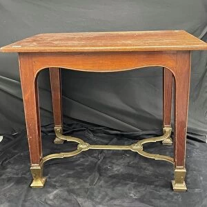 RMS Majestic, mahogany side table