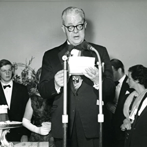 Sir George Gardner, RAeS President 1965-1966, reads the ?