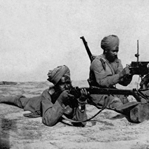 WW1 - Indian maxim section awaiting the enemy, Suez Canal