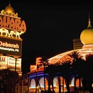 Las Vegas Strip - colourful lit Strip in Las Vegas at night - Las Vegas, Nevada, USA
