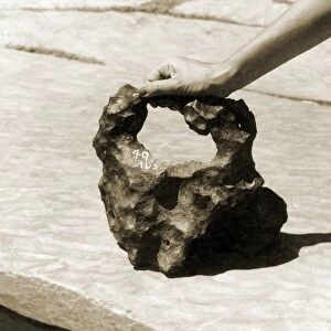 Canyon Diablo meteorite specimen C013 / 8976