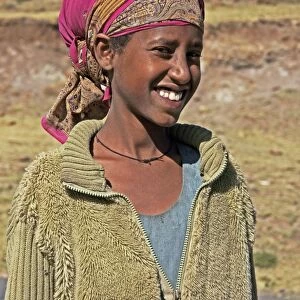 Ethiopian woman C017 / 7623