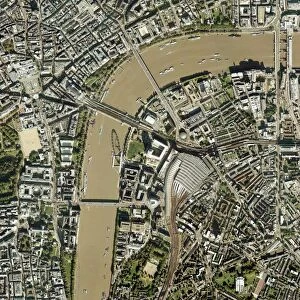 Waterloo Station, London, aerial view C017 / 0661