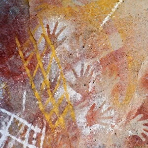 Aboriginal Rock Art at the Art Gallery, Carnarvon Gorge, Carnarvon National Park