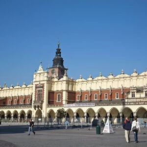 Cloth Hall, Market Square, (Rynek Glowny) Old Town, UNESCO World Heritage Site