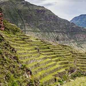 Inca Terraces, Pisac, Sacred Valley, Cusco Region, Peru, South America