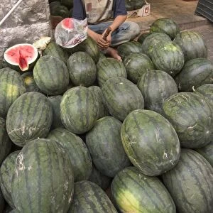 Melons in the fruit and vegetable market