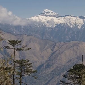 Mountain landscape, Pele La (Pass), Bhutan, Himalayas, Asia