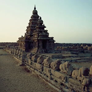 Shore Temple, Mahabalipuram, UNESCO World Heritage Site, Tamil Nadu state, India, Asia