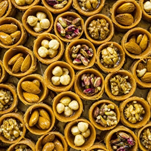 Baklava (traditional Turkish pastries), Egyptian Bazaar (Spice Bazaar), Istanbul, Turkey