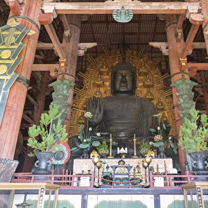 Bronze statue of Buddha, Todai-ji Buddhist Temple, Nara, Japan