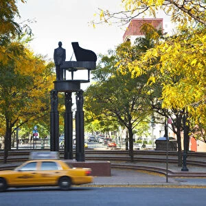 Duke Ellington Statue, Frawley Circle, Harlem, Manhattan, New York City, USA