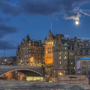 North Bridge with Old town, Edinburgh, Scotland, Great Britain, United Kingdom