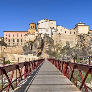 Old town skyline and bridge of Saint Paul (Puente de San Pablo), Cuenca, Castilla-La Mancha, Spain