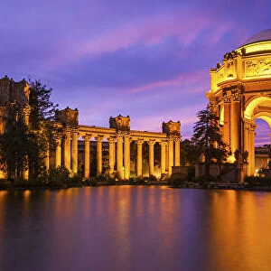 Palace of Fine Arts at Night, Presidio Park, San Francisco, California, USA