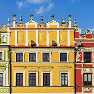 Poland, Lublin Voivodeship, Zamosc, Old Town, Colourful Houses on the Market Square